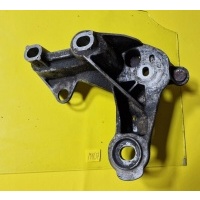 Лапа левая крепление двигателя крепление 4f0199351q audi s6 c6 5.2 fsi v10 06 -