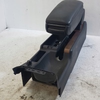 Подлокотник audi a6 - c5 4b0864283