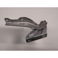 Петля капота правая VAG Amarok 2010 2H0823302A