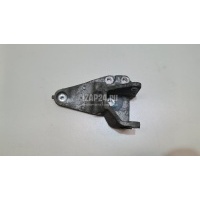 Кронштейн генератора Nissan Patrol (Y62) 2010 117101LA0A