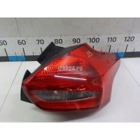 Фонарь задний правый Ford Focus III (2011 - 2019) 1906354