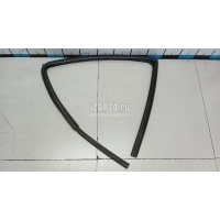 Уплотнитель стекла двери VAZ Lada Largus 2012 823302837R