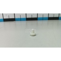 Крепеж (клоп) Hyundai-Kia RIO (2011 - 2017) 8231533020