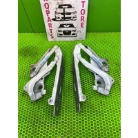Петля капота на Audi S4, A4 (B9), 8W2, 8W5, 8WH Audi S4 B9 (2016—2019) 8W2 2017 8W0823301D