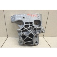 Кронштейн двигателя правый Land Rover Discovery Sport 2014 LR072044