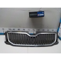 Решетка радиатора VAG Octavia (A7) (2013 - 2020) 5E0853653