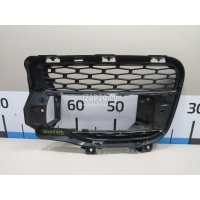Решетка в бампер левая Land Rover Range Rover Sport 2013 LR045034