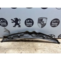 Решетка под лобовое стекло (Жабо) Mercedes C/W204 2006-2015 A2048301713