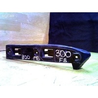 Кронштейн крепления бампера Volkswagen Golf 4 2003 1J0807184A