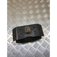 Подушка крепления КПП Toyota Hilux (2005-2015) 2007 123710L080