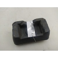 Опора под домкрат (поддомкратная подушка) Mercedes W203 (C) 2001 2039970186