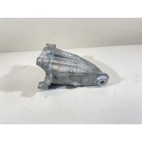 Кронштейн двигателя левый Mercedes Benz W205 2014 2742234304