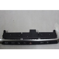 Панель консоль блоки управления audi a3 8v0925301ff