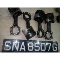 Поршень Mitsubishi DELICA P25W/P35W MD103308