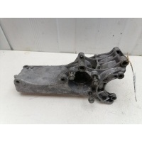 кронштейн генератора Volkswagen Golf 3 032145167, 032145169H