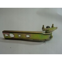 Лапа дверь сдвижная toyota 6839026030