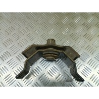 Подушка крепления КПП Toyota Hilux (2005-2015) Пикап 2014 123710L081