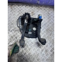 Узел педальный (блок педалей) Iveco Daily 4 2011 5801264938