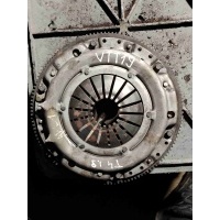 Сцепление (комплект) Volkswagen Transporter T4 2000 037105271K