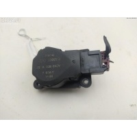 Моторчик заслонки отопителя Mercedes W211 (E) 2002 2038201642
