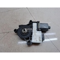 Моторчик стеклоподъемника VAG Fabia 2015 5Q0959407A