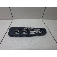 Накладка блока управления стеклоподъемниками Hyundai-Kia Sorento III Prime (2015 - 2020) 93572C5100WK