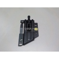 Ответная часть замка капота VAG A5/S5 (F5) 2017 8W0823186E