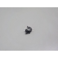 Крепеж (клоп) Toyota RX 350 2016 9046713020