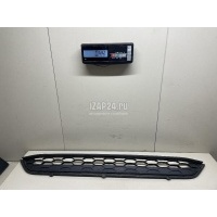 Решетка в бампер центральная VAG Tiguan 2016 5NA8536779B9