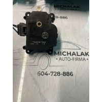 Моторчик обогревателя toyota yaris 0637007900