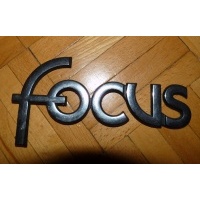 Emblemat , napis focus