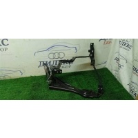 кронштейн фары Mercedes Benz W204 2007-2015 2013 A2046201191