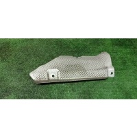 экран тепловой Mercedes Benz W204 2007-2015 2013 A2046824571
