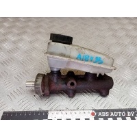 Цилиндр тормозной главный Audi 80 B2 1981 321611307