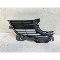 Решетка бампера Toyota Land Cruiser 300 2021- 5311260430