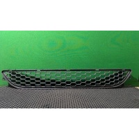 Заглушка (решетка) в бампер передний Volvo V60 1 2012 30795022