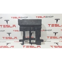 Прочая запчасть Tesla Model X рест. 2022  1626522-00-B