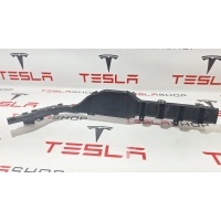 воздуховод Tesla Model X рест. 2022 1622797-00-A