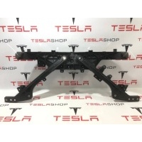 Передняя панель крепления облицовки (телевизор) Tesla Model Y 2022 1495245-00-C,1516277-00-E