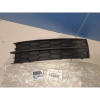 Решётка в бампер правая Skoda Octavia A7 2013-2020 STSD27000G1