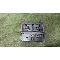 пепельница Mercedes Benz W204 2007-2015 2013 2046800179