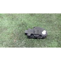 сервопривод заслонок печки Mercedes Benz W204 2007-2015 2013 2218200042