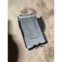крышка аккумулятора Volkswagen Passat B6 2006 3C0915443a