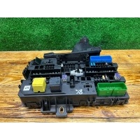 Блок предохранителей Opel Astra H 2005 13115937, 329510614