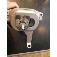 Подушка двигателя правый altima 06 - 2 , 5