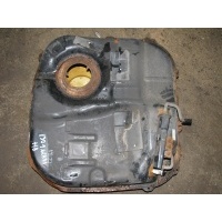 Hyundai i30 i 1.6 бачёк топлива 31100 - 2l800
