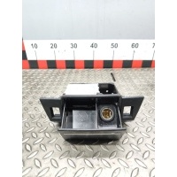 Пепельница Chrysler 300C 2005