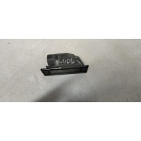 подсветка номера Peugeot 406 1997