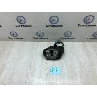 Дверной замок задний левый Mercedes W203 Mercedes W203 C 2000-2007 A2037300135