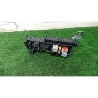 блок реле Mercedes Benz W204 2007-2015 2013 2049004803